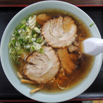 塩苅食堂 - 2016年9月22日(木・祝)　チャーシューメン(850円)