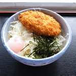 エキナカキッチン - 近江牛コロッケ丼
