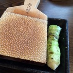 うなぎ亭 友栄 - サメ肌の感じが高級、ワサビもまんま。