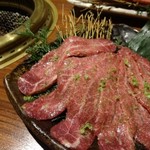 黒毛和牛焼肉 うしくろ - ツラミ