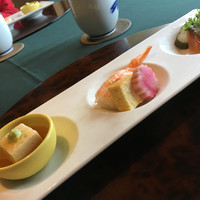 ゆば泉 宝ヶ池店 - 前菜は当たり外れが大きい