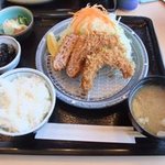 かつ徹 - メンチとかぼちゃフライ定食