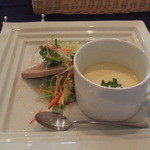 レストラン フィーネ - フランス産仔鴨のリエット　コンソメロワイヤルと共に