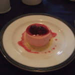レストラン フィーネ - 苺のムース