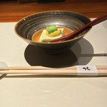 付き出し 枝豆を使った豆腐
          