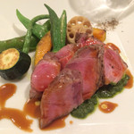 ラディーチェ - SPF豚白王のグリル山椒ソース