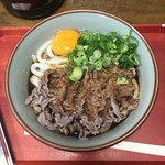 ちとせ - 月見肉伊勢うどん ¥800-