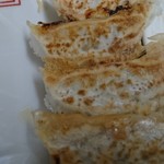 朱華園 - 焼餃子（4個）（アップ）