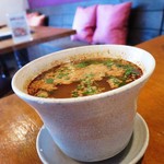 マナナ - トムヤムラーメン８３０円（税込）