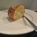 アキヒサ ハンダ - 今日も美味しいパン