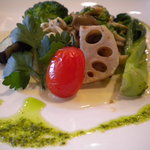 ビストロ ヴィノーブル - カラスカレイのワイン蒸しアサリのアンチョビソース