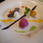 ビストロ ヴィノーブル - デザート盛り合わせ