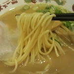 天下一品 - 中細ストレート麺