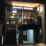 MUNCH'S BURGER SHACK - 