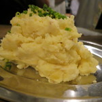 たくあんのポテトサラダ 380円(2016年9月）