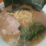 つばさ家 立川店 - ラーメン