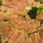 焼肉 カルビ亭 - 上牛ミノ（やわらかい食感）とホルモン（ぷりぷりの甘い食感）