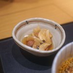 名古屋コーチン 鳥しげ - 正肉と玉葱小鉢