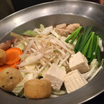 甘太郎 - 豚薄切りとつくね入りの鍋