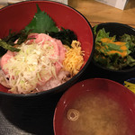 炉端かば - ネギトロ丼900円