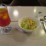 清海 - ドリアセットのサラダ、ドリンク
