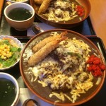 クッキングフォレスト - 特盛りサイズと普通サイズを比べて2【料理】