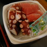 味の笛 - 鮪ブツとタコ