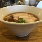 ROOSTER - 醤油チャーシュー麺 ¥850