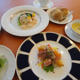 ボンシュール_0