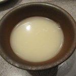 おんどる - マッコリ2合 850円(税別)