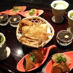 大人輝 - 大人輝コース 【前菜】当日の前菜五種（４種しかない）４人分　・キスの香草揚げ・シメジの揚げ物・ぶり大根・もずく酢・おひたし