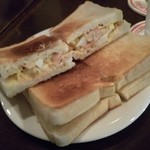 ホワイトラベル - 今日の玉子サンドはツナ