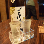 吟吟 - 