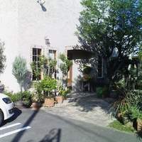 DA FIGLIO - 駐車場は大きくて十分に余裕あり
