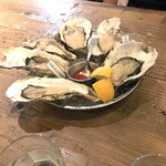 SALTY Oyster House - 