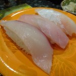 Sushi Madoka - ◆地魚三昧（鰤・目鯛・クチミ）・・クチミは鯛の一種だそう。どれも普通の味わいですね。