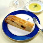 トゥールダルジャン - フォカッチャ