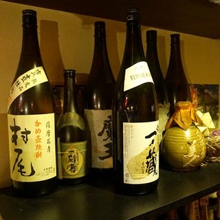 焼酎・日本酒ともに豊富な品揃え◆定番から店主おすすめまで