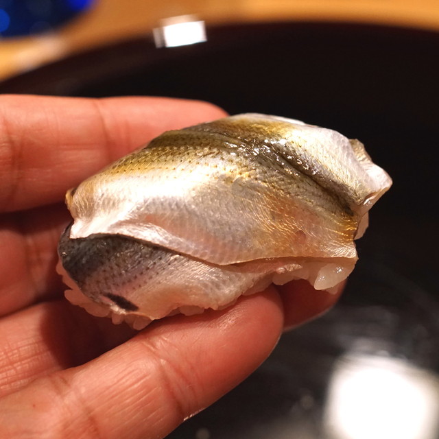 割烹 山路 - 新子の握り寿司