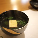 喰い切りひら山 - 出汁巻き玉子の椀物