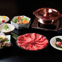黒毛和牛しゃぶしゃぶ会席／2時間飲み放題付き（税・サ・女性同席料込み）