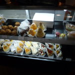 KABOCHA - ショーケースにはカボチャのケーキがいっぱい！