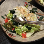 炭火焼鳥あずま - チョレギサラダ（580円）
      その名のとおり。