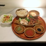 シンガポール海南鶏飯 - チキンライス ハーフ＆ハーフ￥980（ ’16.09）