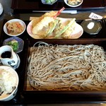 天ぷらつき　１３００円