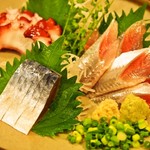 味楽 - 青魚三点盛