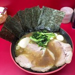 横濱家系ラーメン 勝鬨家 - 