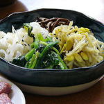 焼肉のしゃ楽 - ナムル