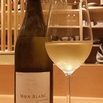 小料理 わみや - 【H28.9.7】 遅く入店した日でも一瓶開けてしまいます(^^;