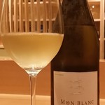 小料理 わみや - 【H28.9.7】 遅く入店した日でも一瓶開けてしまいます(^^;